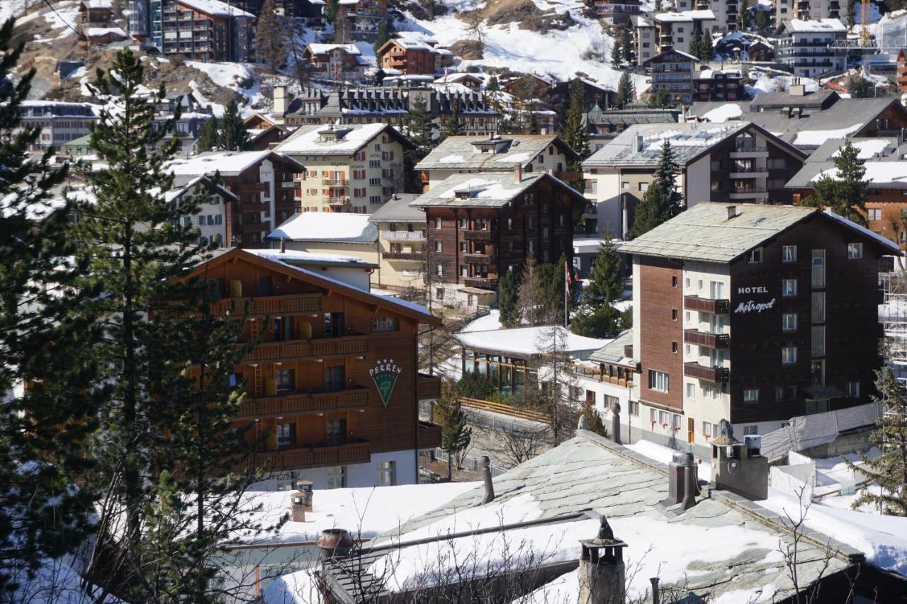 Haus Oasis Ferienwohnung-Holiday Apartment Zermatt Dış mekan fotoğraf